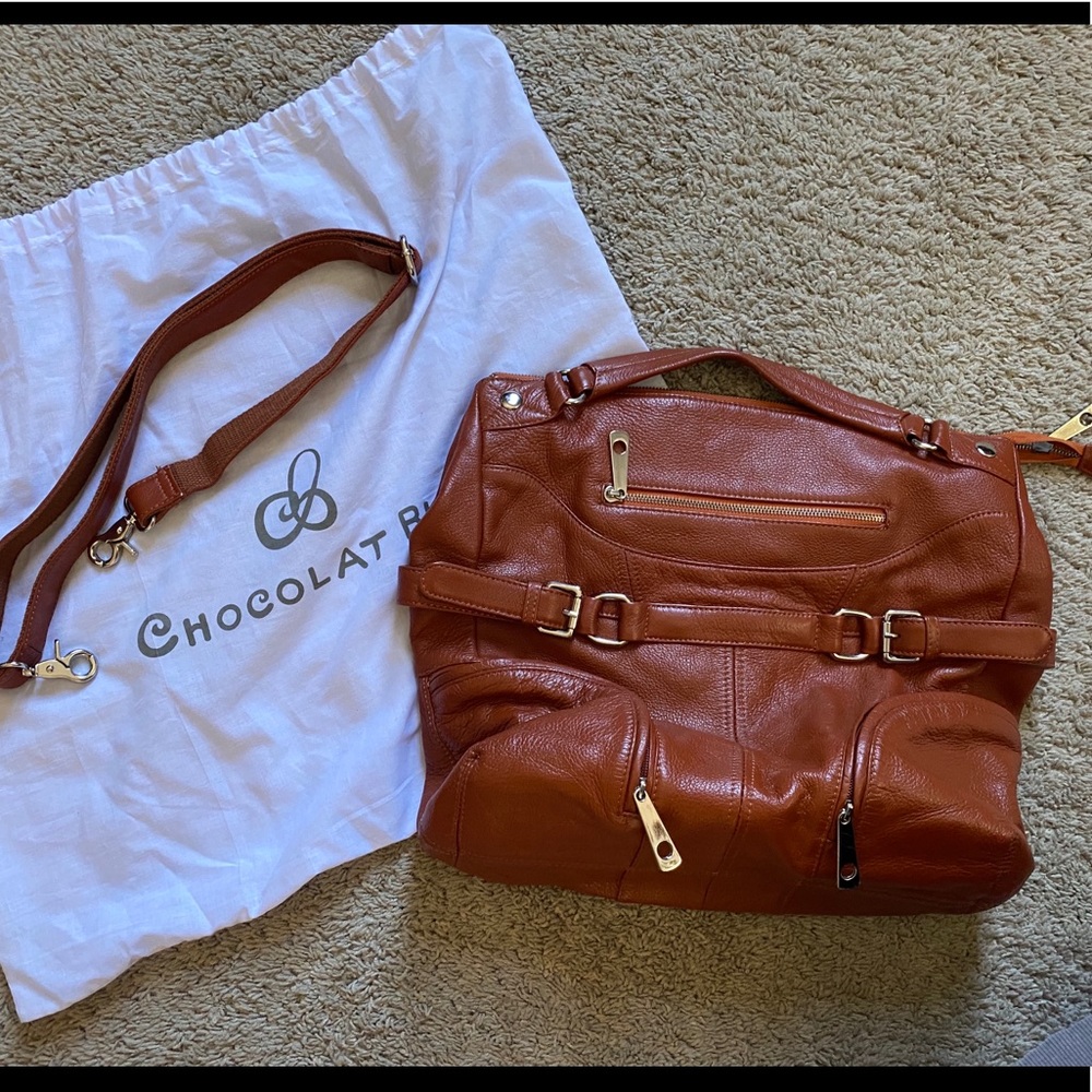 Leather shoulder bag